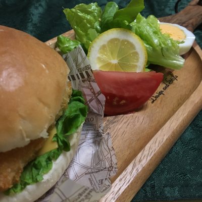 6月8日の晩ごはん(鶏のカシューナッツ炒め、真鯛の湯霜)