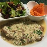 6月5日の晩ごはん(海鮮焼きそば、豚のエスカロップ マスタードソース)