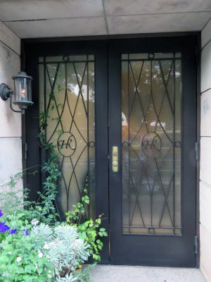 6月21日のお昼ごはん(ハンブルグステーキ、とろろ煮麺、広尾のレストラン)