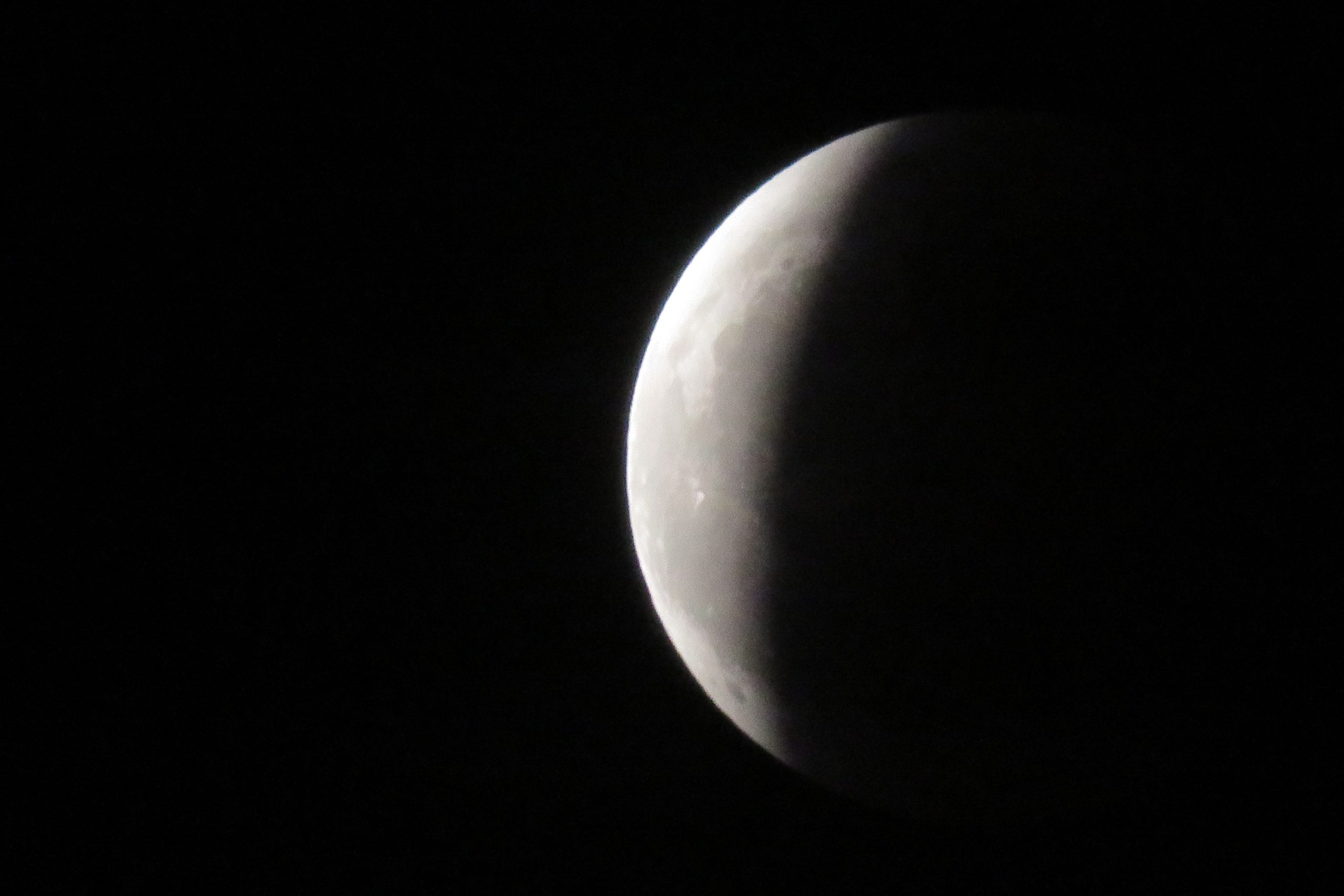 5月26日の晩ごはん(レッドムーンのポテトサラダ、スーパームーンの皆既月食)