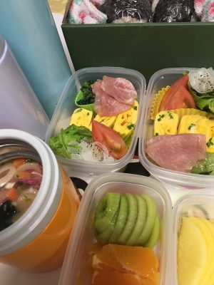 6月14日の朝ごはん(豚モモソテー、外出用ブランチ弁当)